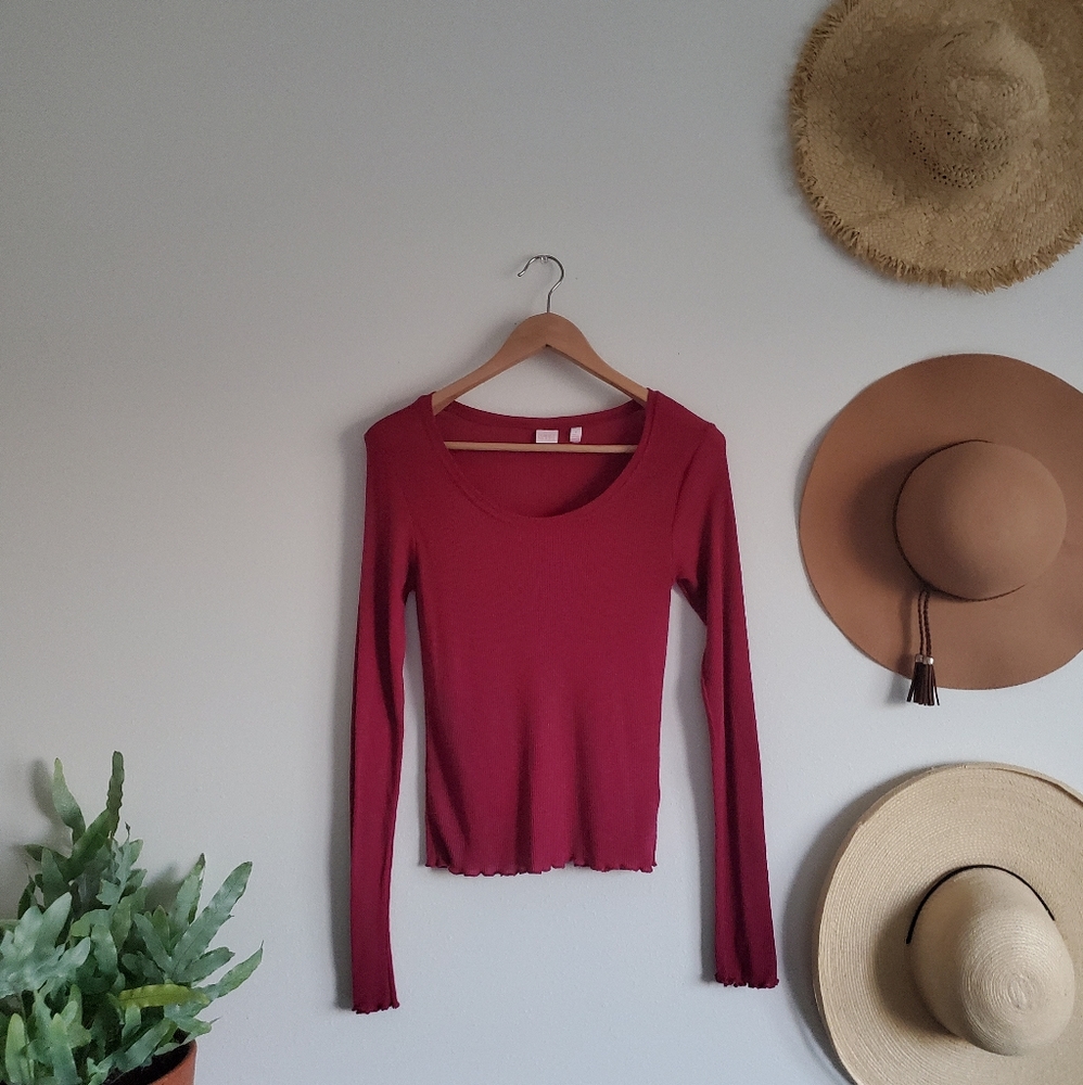 Maroom Long Sleeved Shirt